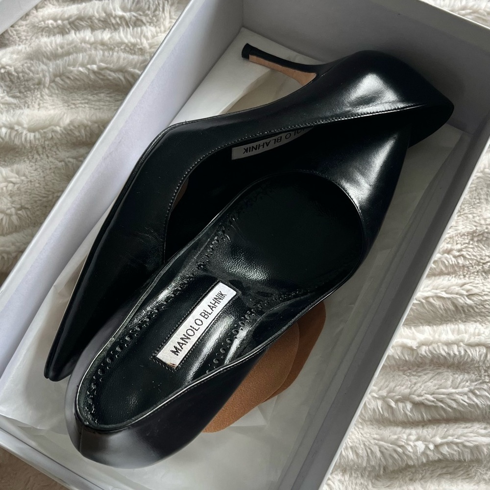 Manolo Blahnik Lisa Pump in 70mm